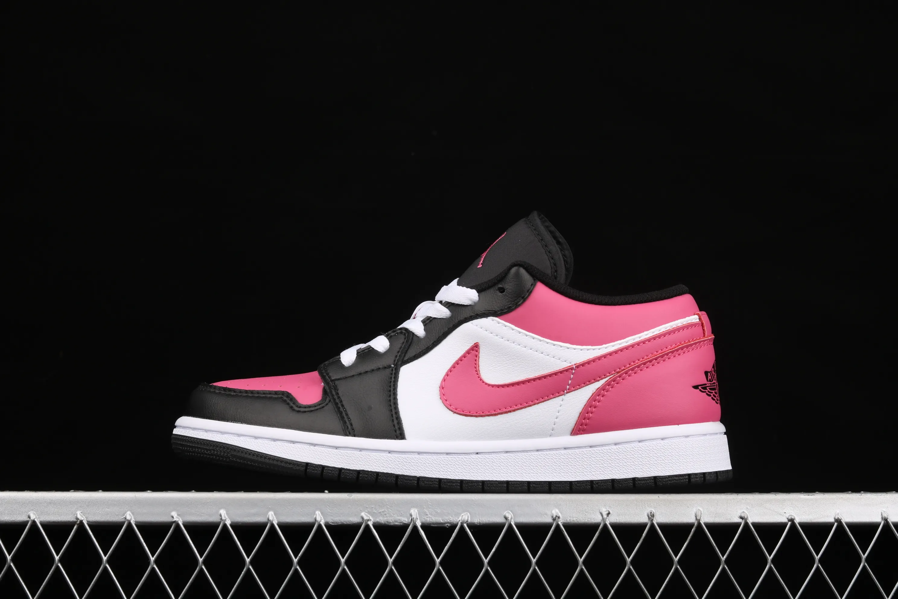 All categories Air Jordan Jordan series basketball shoes Air Jordan 1 Low Air Jordan 1 Low AJ1 Joe 1 low-top cultural and leisure sports sneakers 554723-106